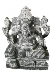 Edamburi Vinayagar Sculpture